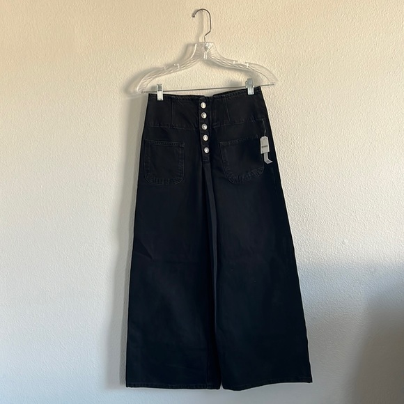 HOST PICK ⭐️ Free People Wide Leg Crop - Picture 2 of 3